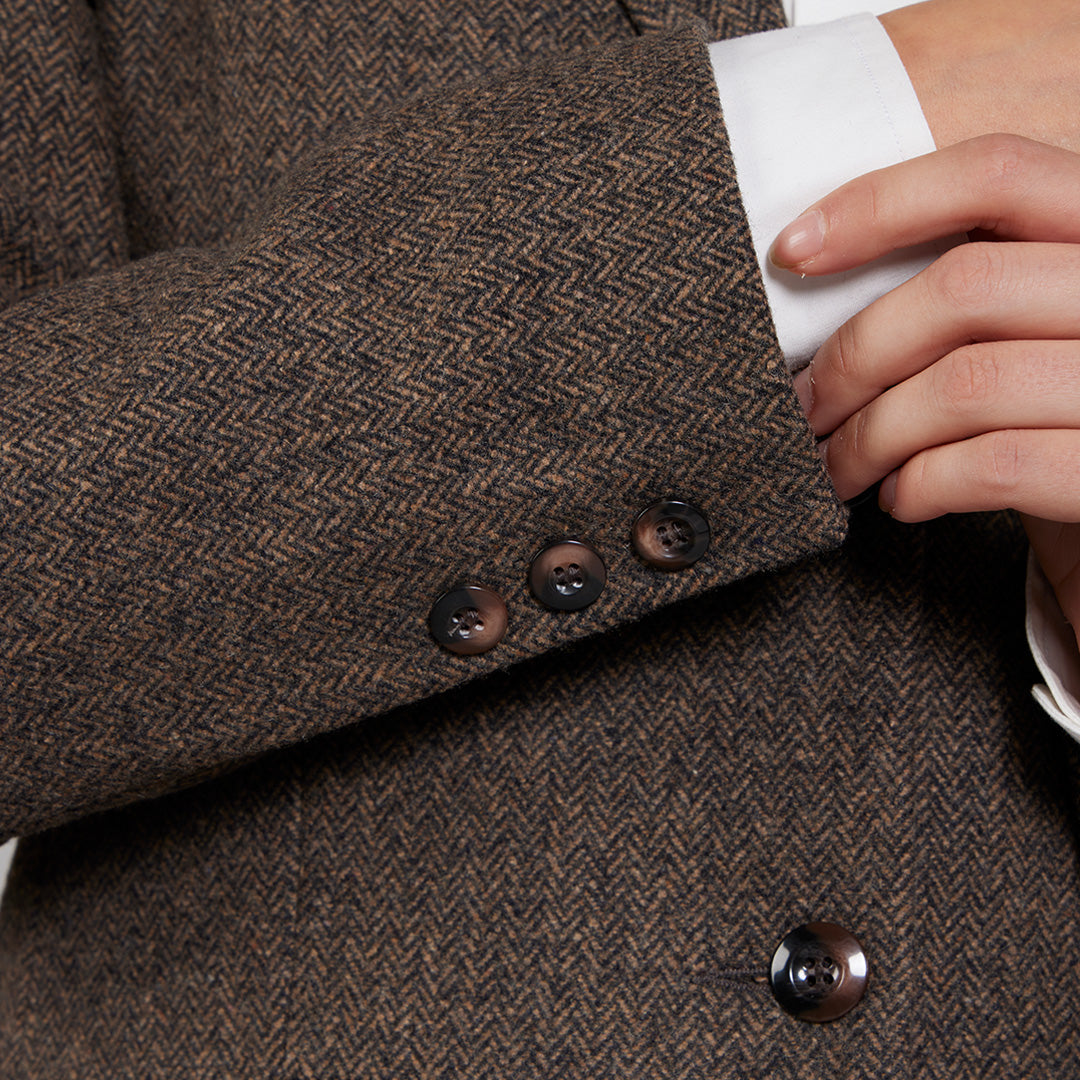 Toggi Harvard Tweed Jacket UK Made Italian Cloth Paisley Lining Horn Buttons