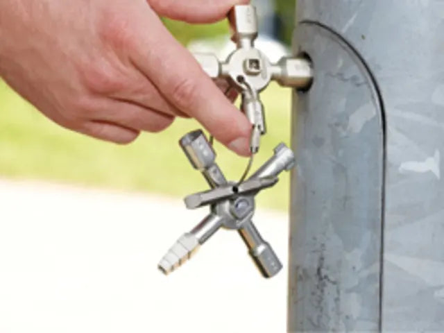 Knipex TwinKey Service Cabinet Key 4-Way Spider Zinc Die-Cast Multi-Function