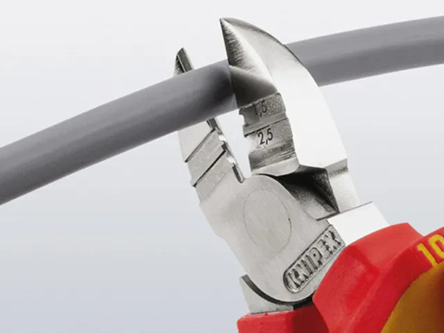Knipex VDE Diagonal Insulation Stripper Side Cutter 160mm 10,000V Safe Grips