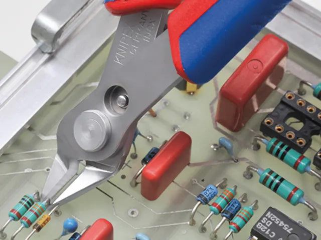 Knipex Electronic Super Knips 125mm Precision Cutters with Ergonomic Grip