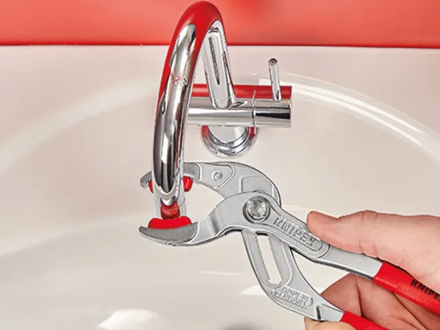 Knipex 81 13 250 SB Plastic Pipe Grip Pliers Chrome 250mm 75mm Capacity