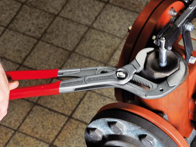 Knipex Cobra Water Pump Pliers 400mm PVC Grip Adjustable Self-Locking