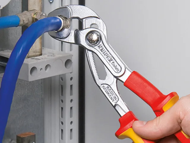 Knipex VDE Cobra Water Pump Pliers 250mm Insulated 1000V Multi-Component Grips