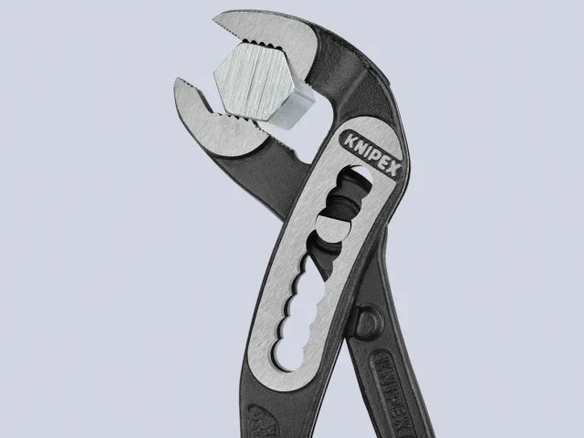 Knipex Alligator Water Pump Pliers 180mm PVC Grip 42mm Pipe Capacity