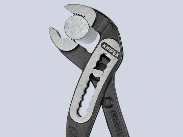 Knipex Alligator Water Pump Pliers 180mm PVC Grip 42mm Pipe Capacity