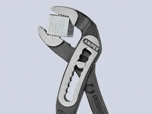 Knipex Alligator Water Pump Pliers 180mm PVC Grip 42mm Pipe Capacity