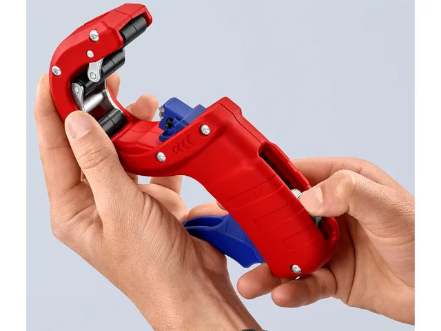 Knipex DP50 Plastic Pipe Cutter for 32-50mm Pipes with Replaceable Blade