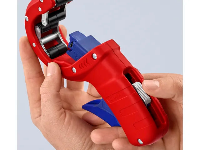 Knipex DP50 Plastic Pipe Cutter for 32-50mm Pipes with Replaceable Blade