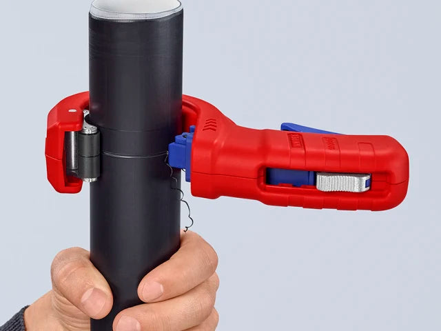Knipex DP50 Plastic Pipe Cutter for 32-50mm Pipes with Replaceable Blade