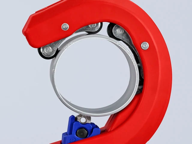 Knipex DP50 Plastic Pipe Cutter for 32-50mm Pipes with Replaceable Blade