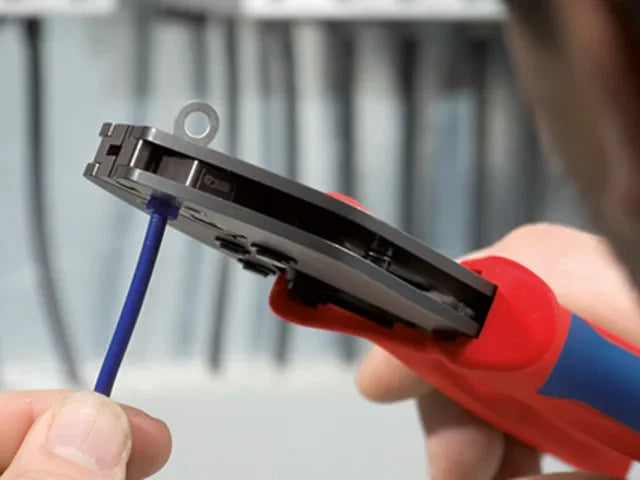 Knipex Multicrimp Pliers Set with 5 Quick Change Cartridges for Crimping