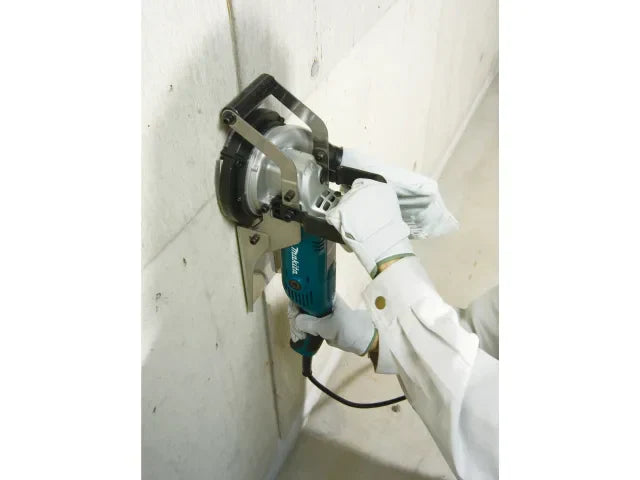 Makita PC5001C Concrete Planer 110V 1400W with Diamond Wheel and Dust Bag
