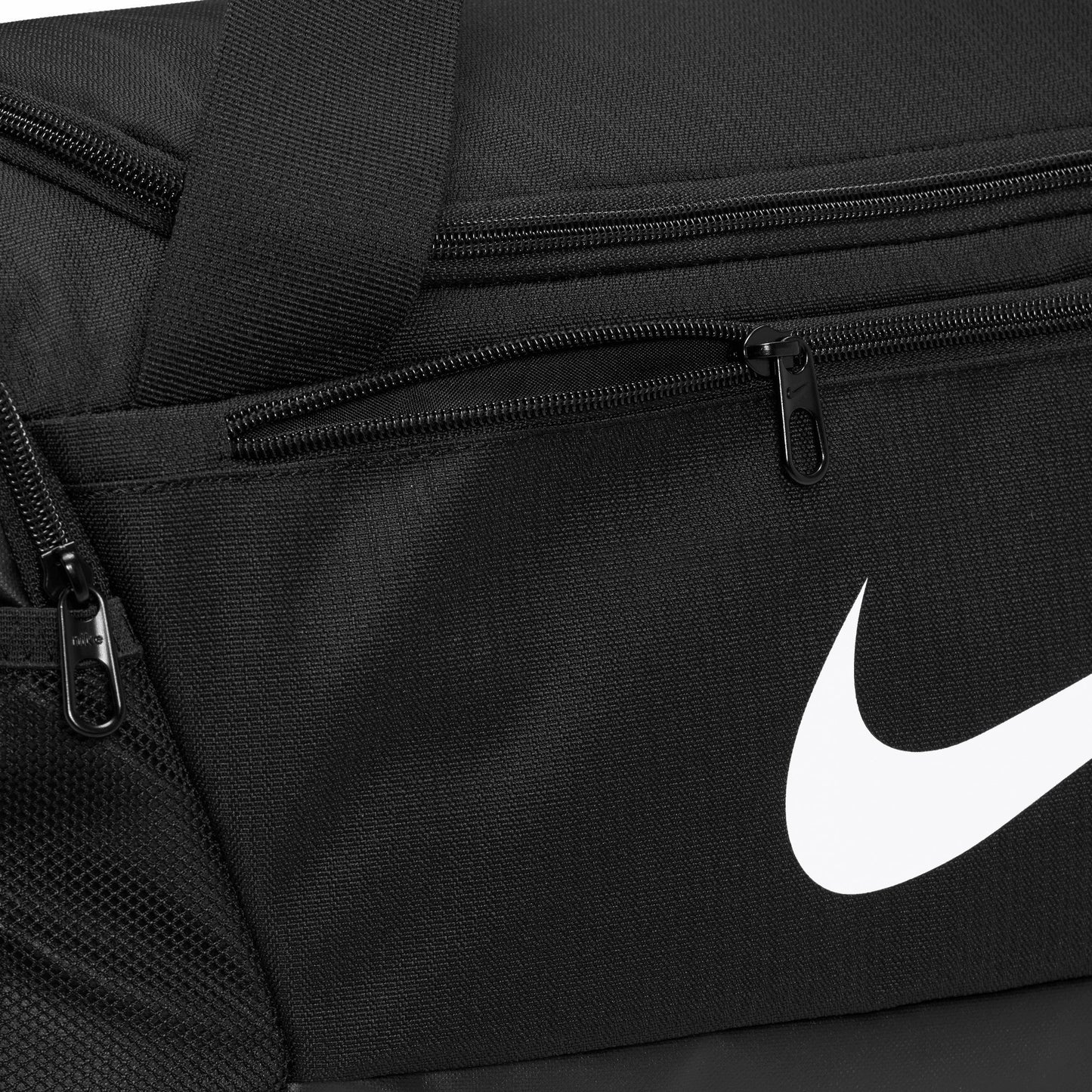 Nike Brasilia Small Duffle Bag 9.5 41L with Shoe Compartment and Pockets