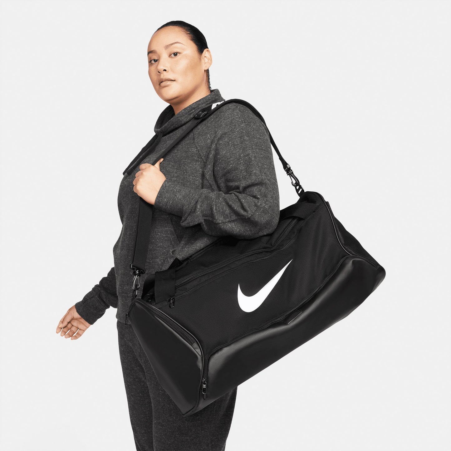 Nike Brasilia 9.5 Training Duffle Bag 60L with Shoe Compartment and Pockets