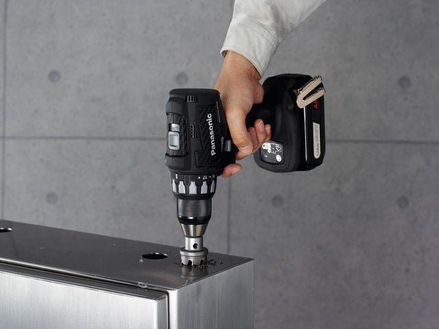 Panasonic EY74A2 Brushless Drill Driver 18V Bare Unit with Systainer Case