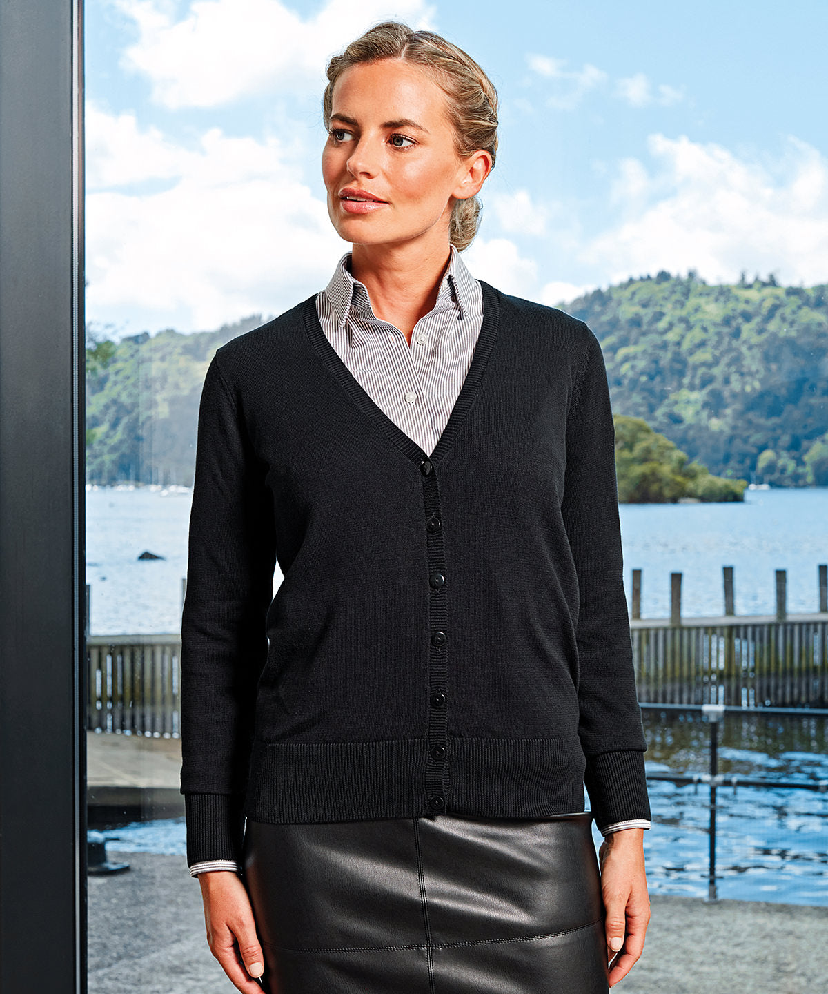 Premier Women's V-Neck Button-Through Knitted Cardigan Long Sleeve Soft Yarn