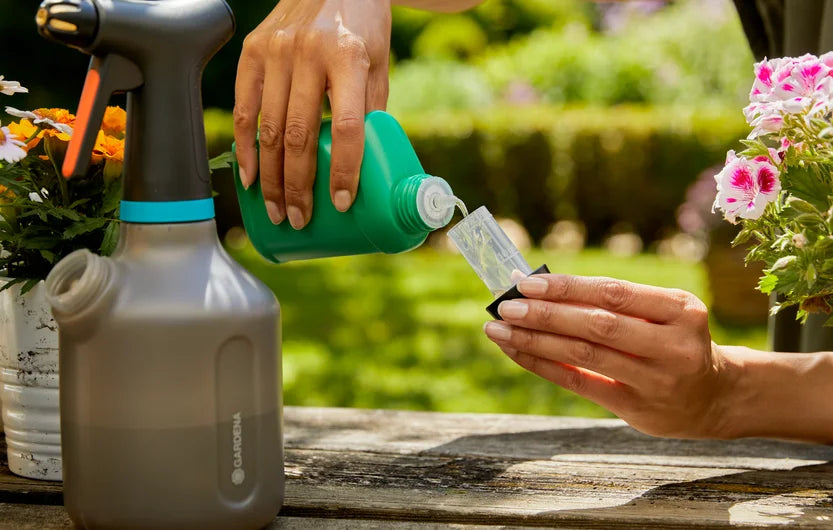 Gardena 1L Pump Sprayer with 360Â° Function Adjustable Nozzle for Plants