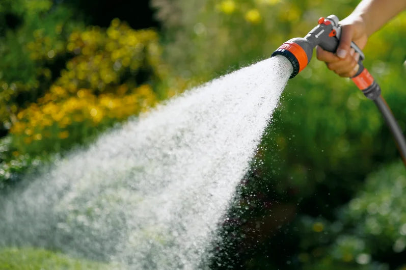 Gardena Basic Multi Spray Gun Set with 4 Spray Patterns and Hose Connectors