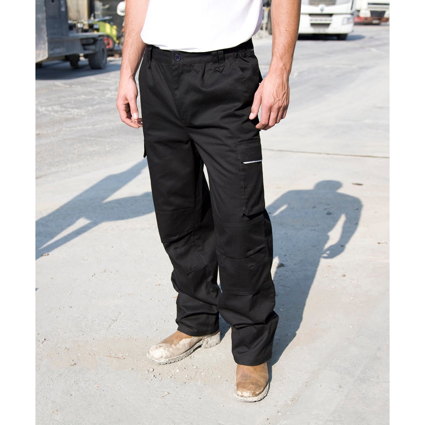 Result Workguard Action Trousers Cargo Style with Kneepad Pockets Unisex Fit