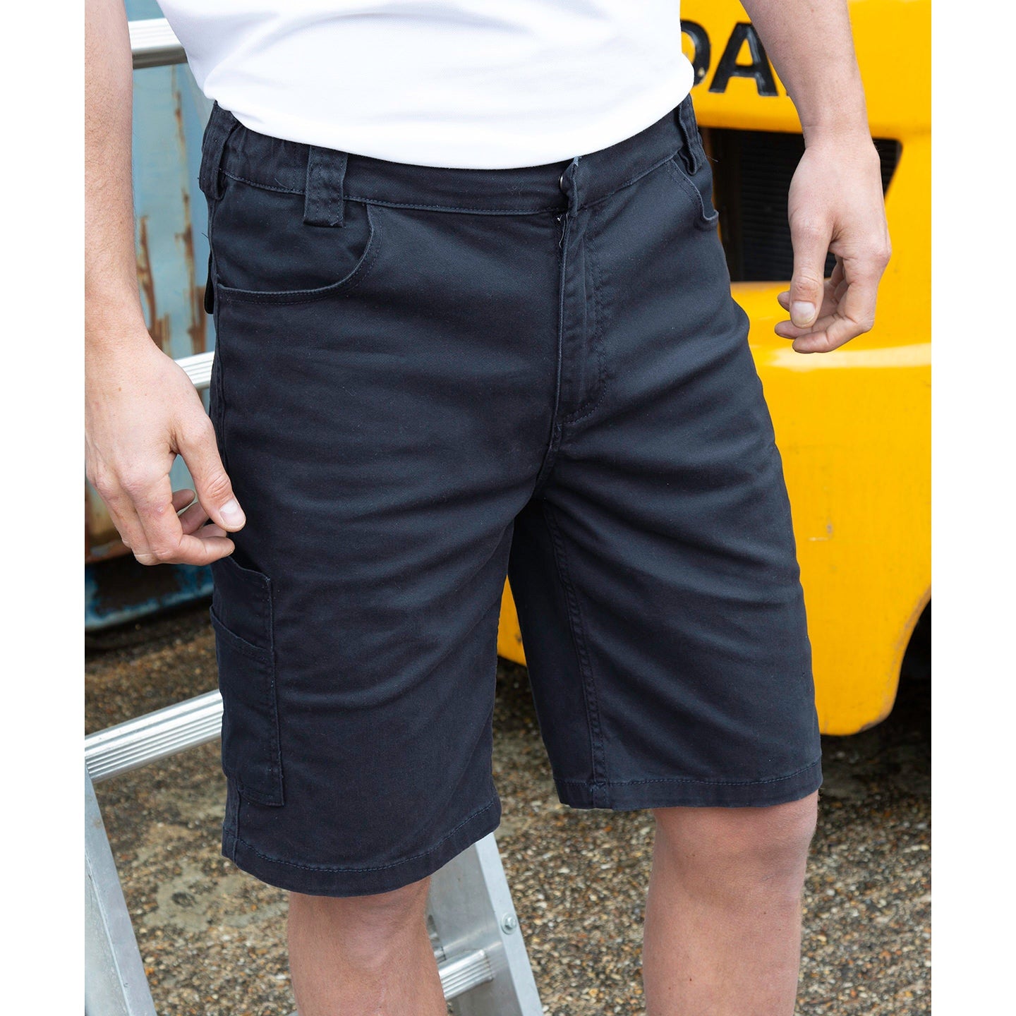 Result Workguard Super-Stretch Slim Chino Shorts with Pockets - Various Sizes