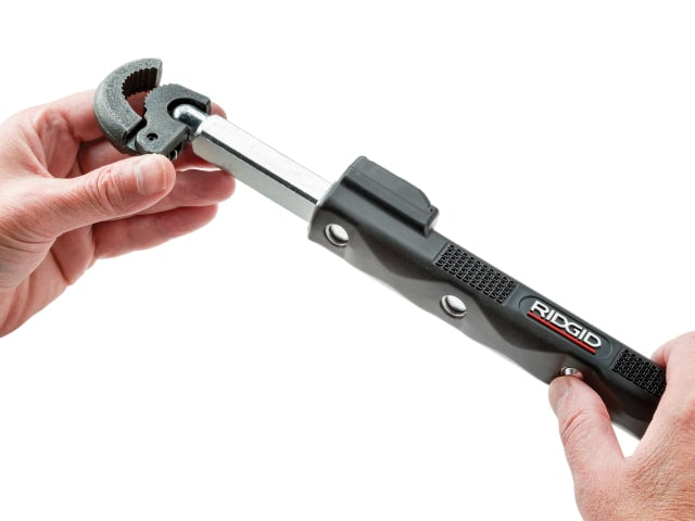 RIDGID 2017 Telescopic Basin Wrench with LED Light 12-32mm Capacity