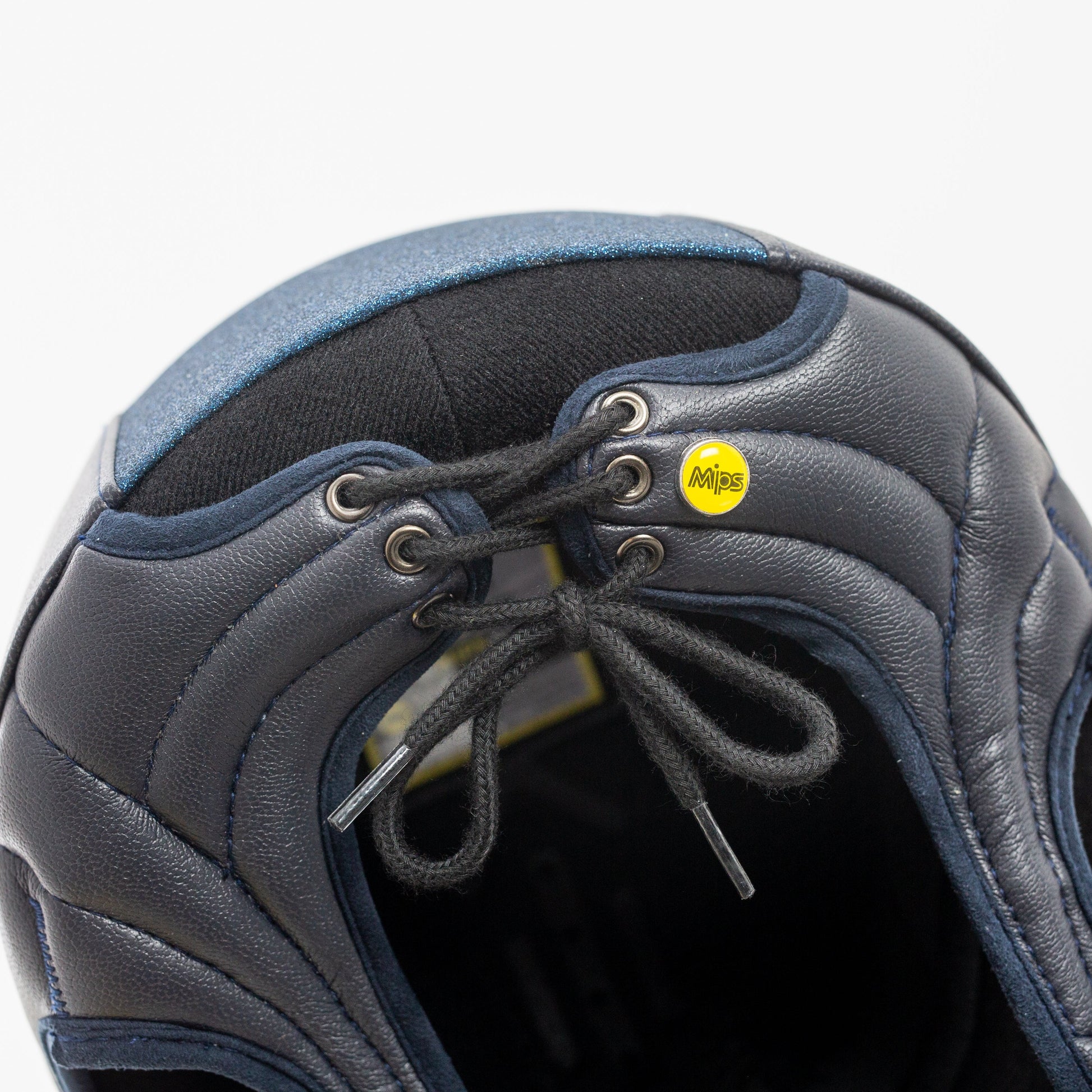 Champion Revolve Radiance Vent-Air MIPS Peaked Helmet #colour_navy-navy