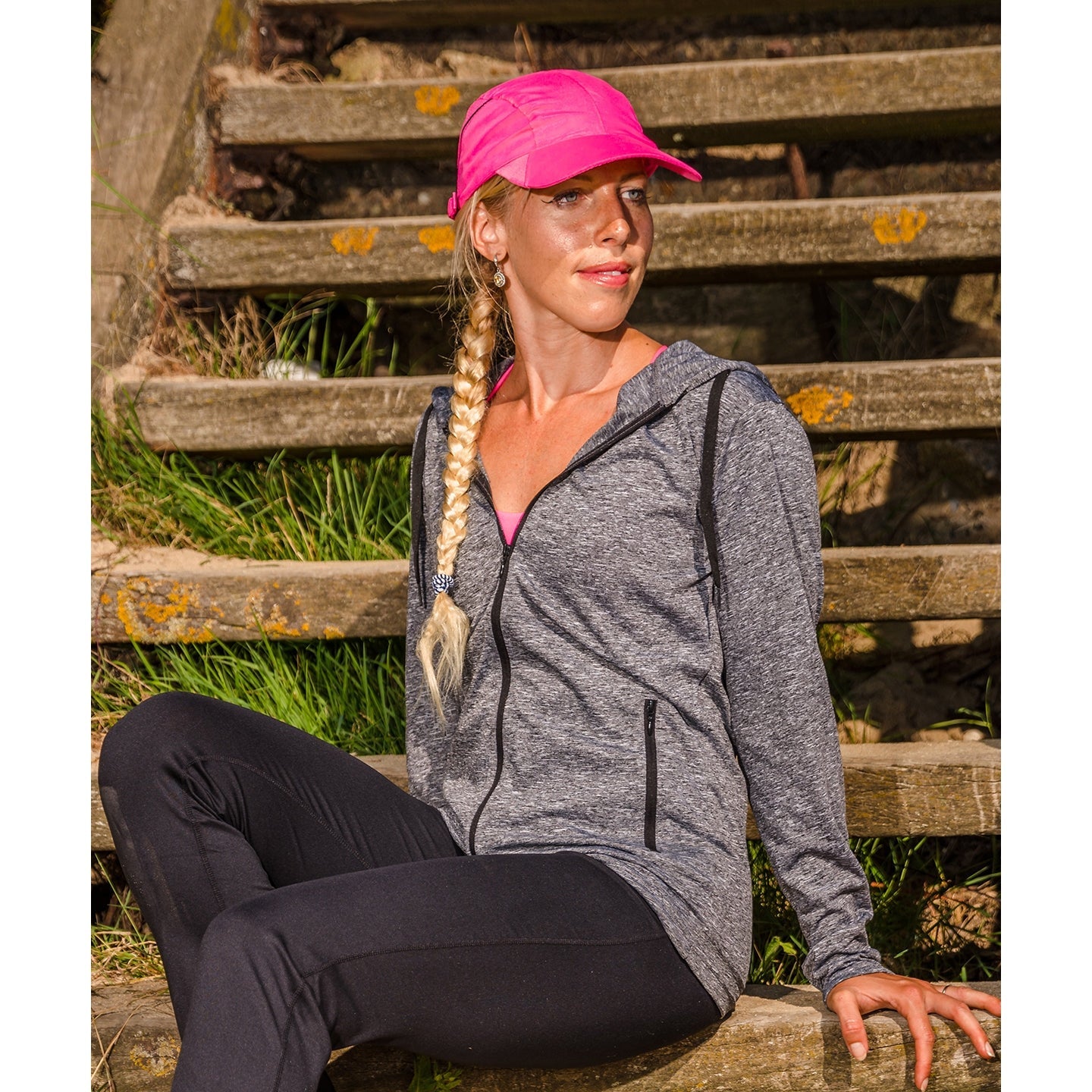Spiro Women's Hooded Tee Jacket Lightweight Quick-Dry Super Stretch Fabric