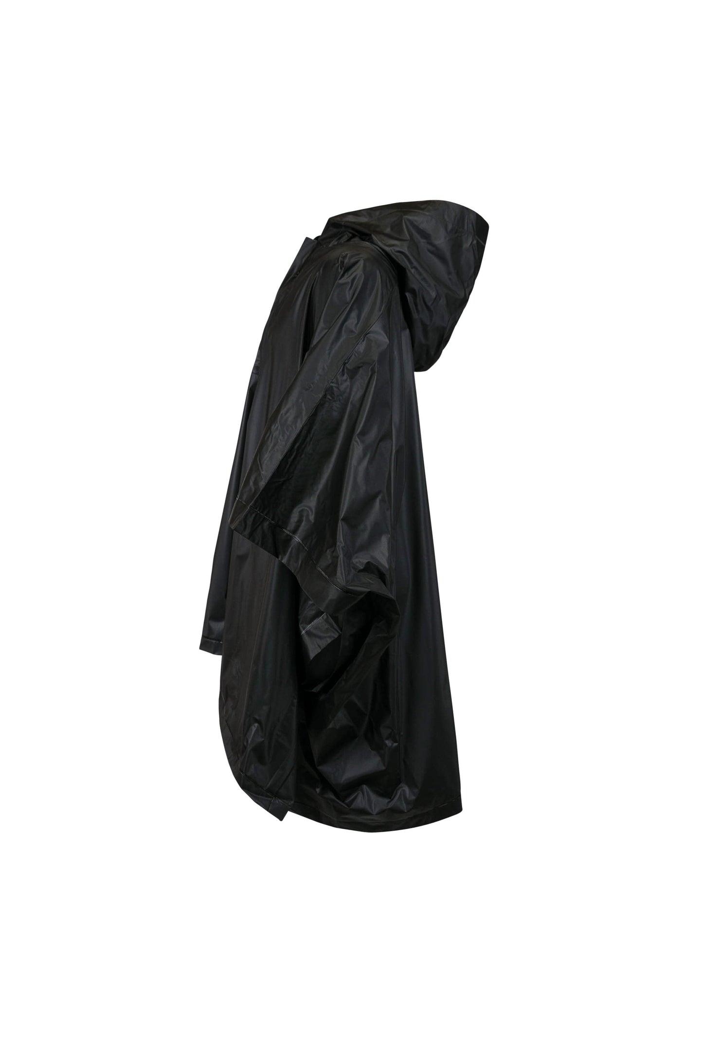 Splashmacs Kids Waterproof Poncho with Carry Pouch and Groundsheet Feature