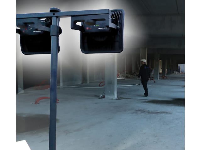 SCANGRIP Dual Bracket for 3m Tripod - Mount Two Work Lights Efficiently