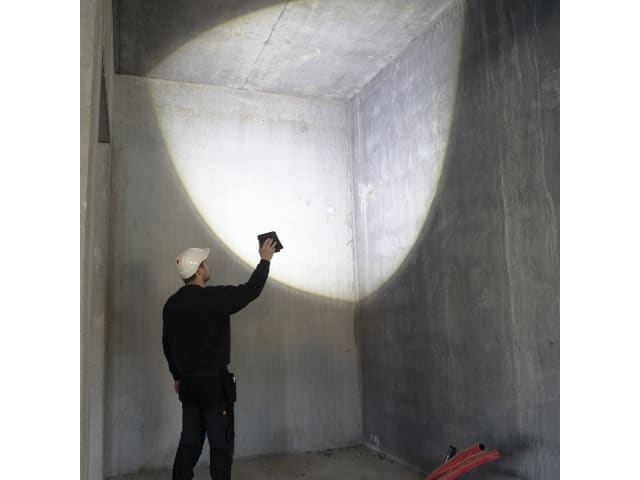 SCANGRIP NOVA 2 CONNECT LED Work Light 2000 Lumen Bare Unit 12V/18V