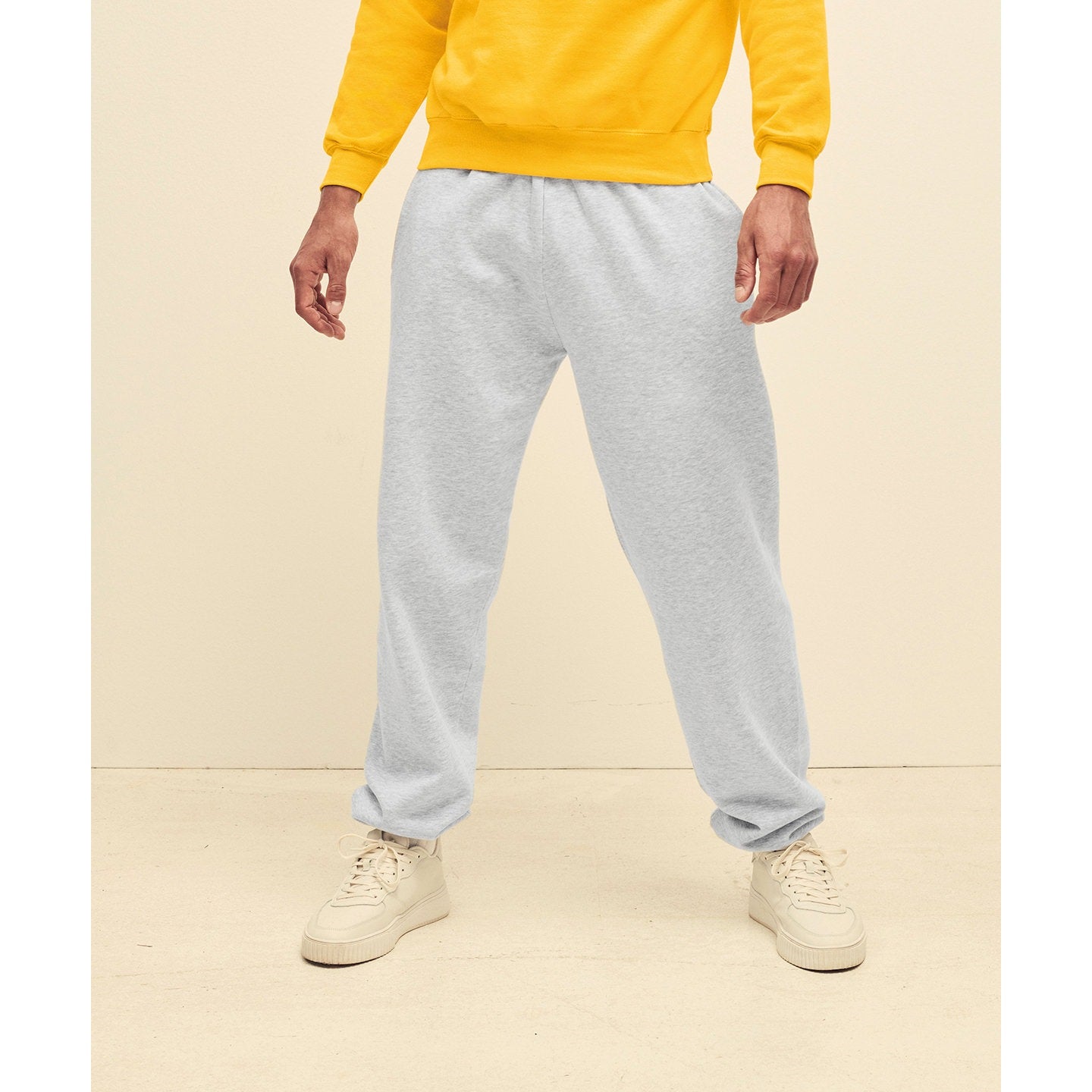 Fruit Of The Loom Classic 80/20 Elasticated Sweatpants with Pockets and Cuffs