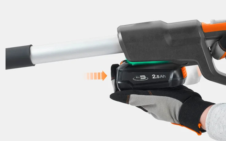 Flymo 18V UltraCut Reach 420 Cordless Hedge Trimmer Telescopic Bare Unit