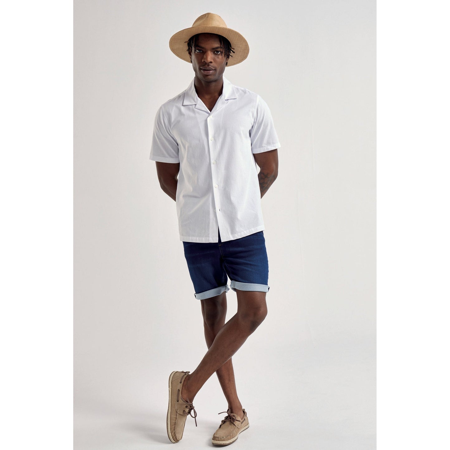 Wombat Men's Short Sleeve Shirt Cuban Collar Relaxed Fit Lightweight Summer Wear