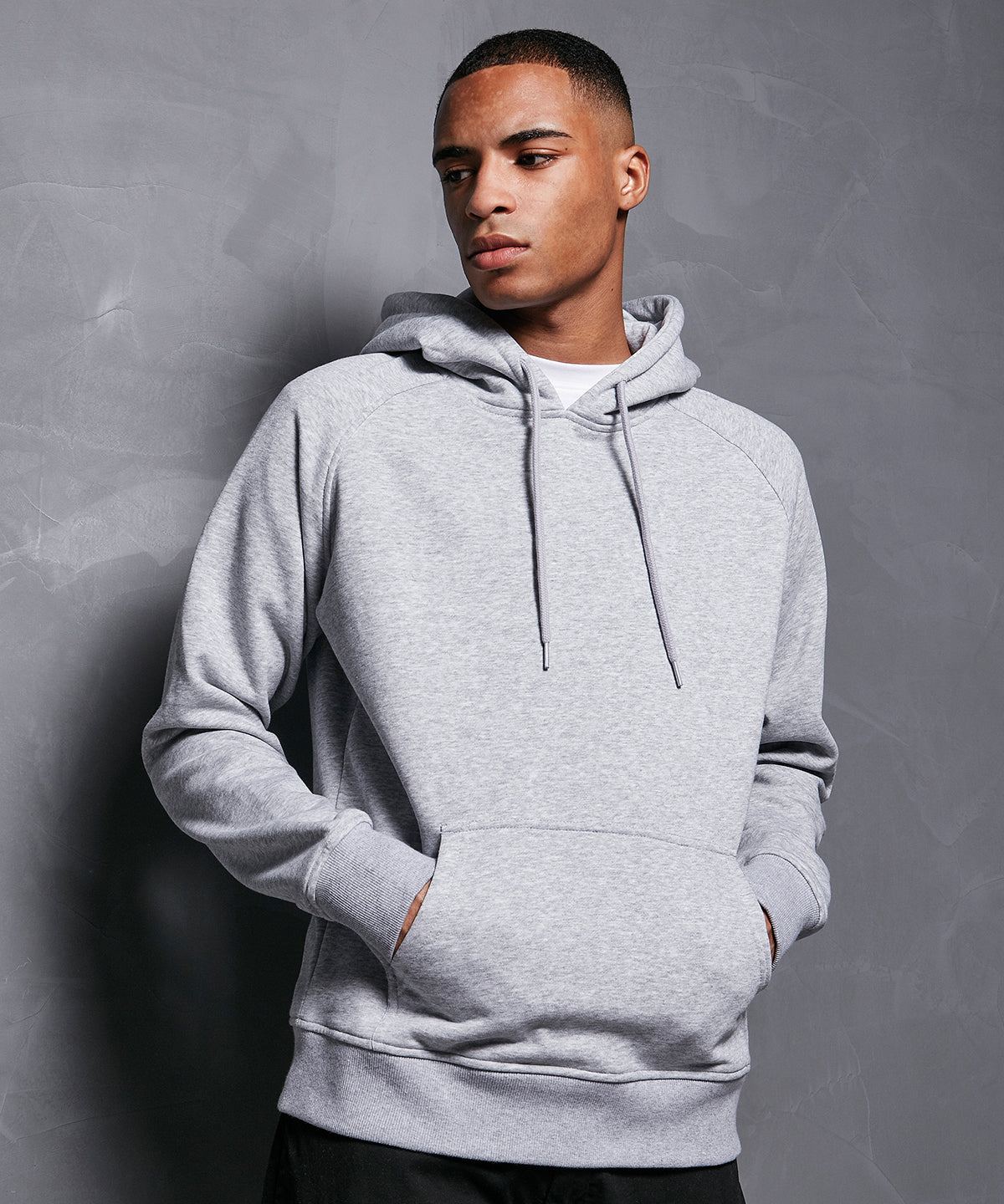 Build Your Brand Basic Hoodie Men Regular Fit Soft Cotton Blend with Pocket