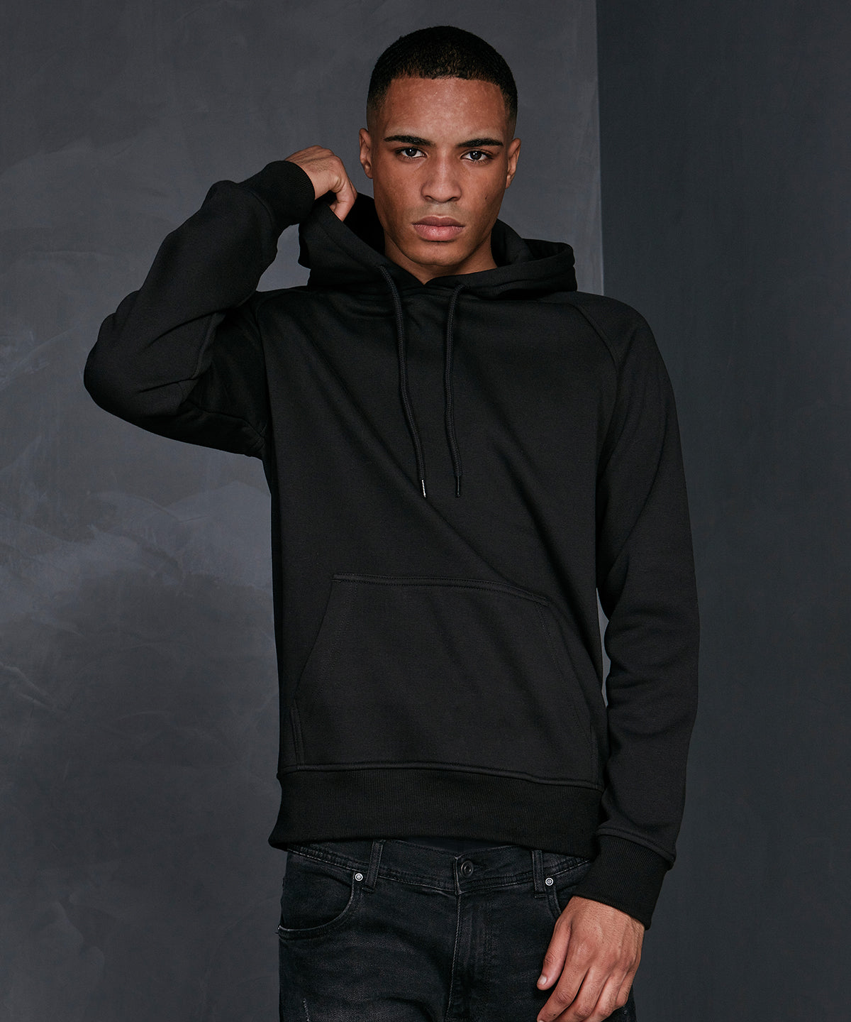 Build Your Brand Basic Hoodie Men Regular Fit Soft Cotton Blend with Pocket