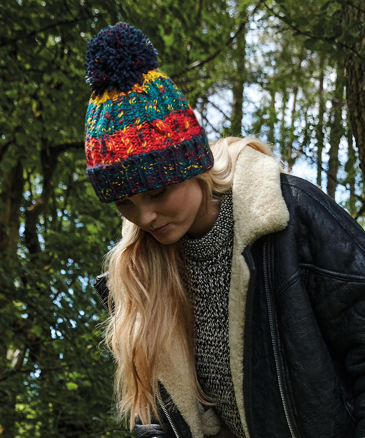 Beechfield Corkscrew Pom Pom Beanie Heavyweight Cable Knit with Shearling Band
