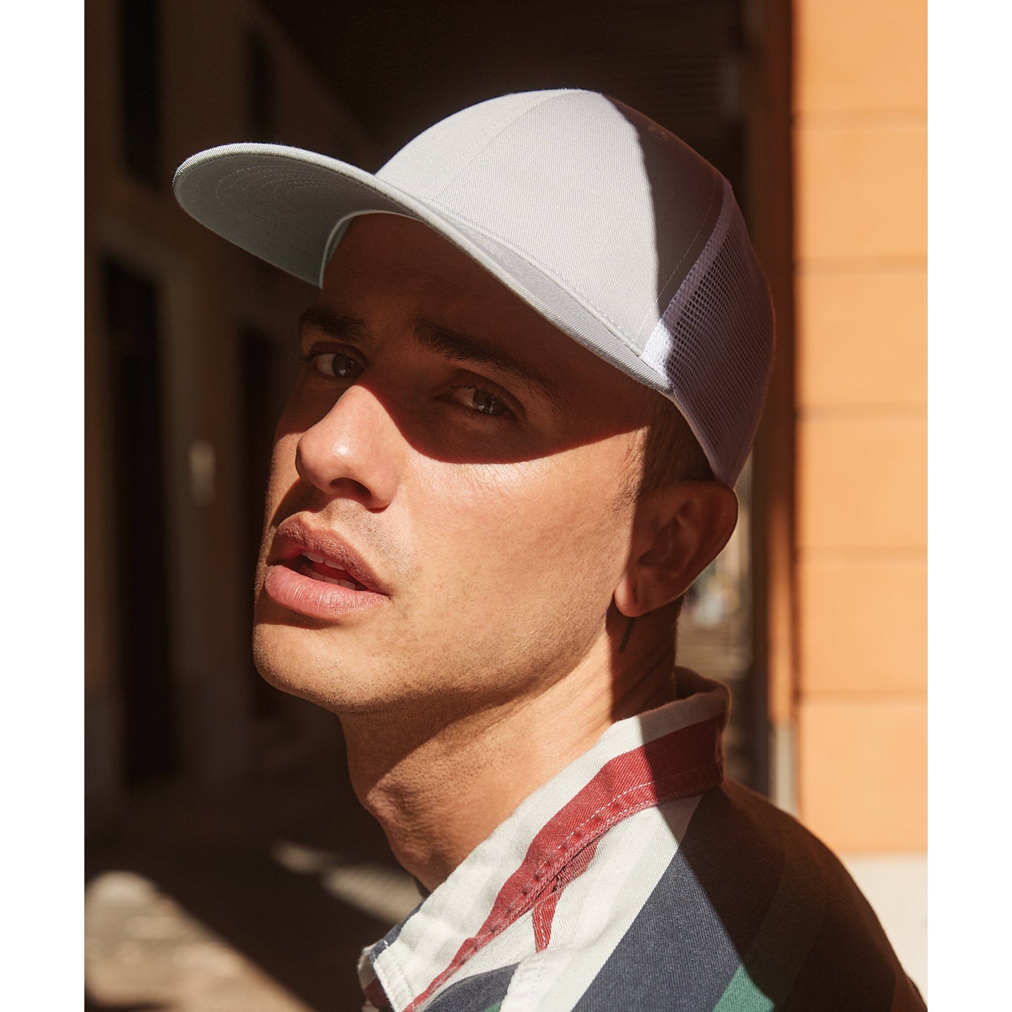 Beechfield Urbanwear Trucker Cap 6-Panel Snapback Adjustable TearAway Label