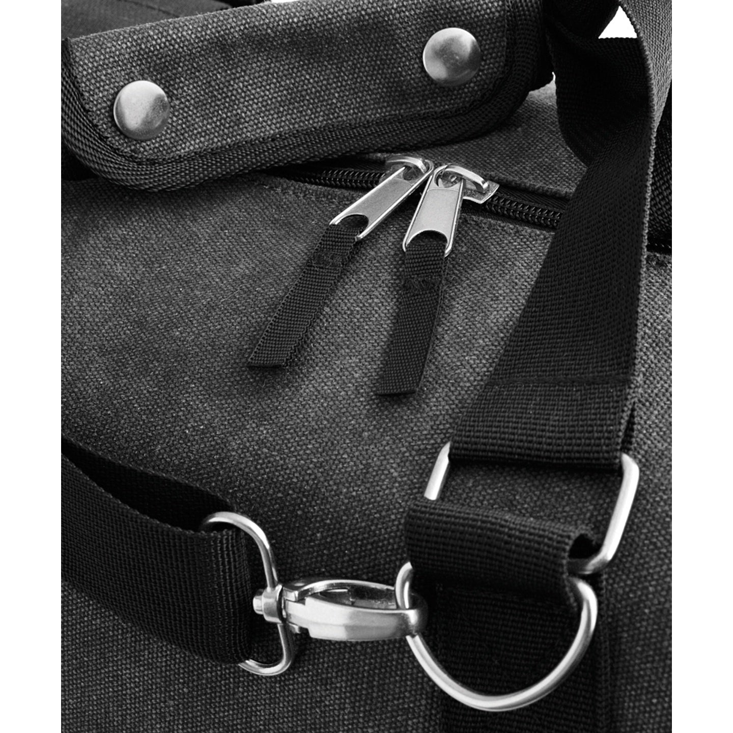 Bagbase Vintage Canvas Weekender Bag with Adjustable Strap and Padded Base