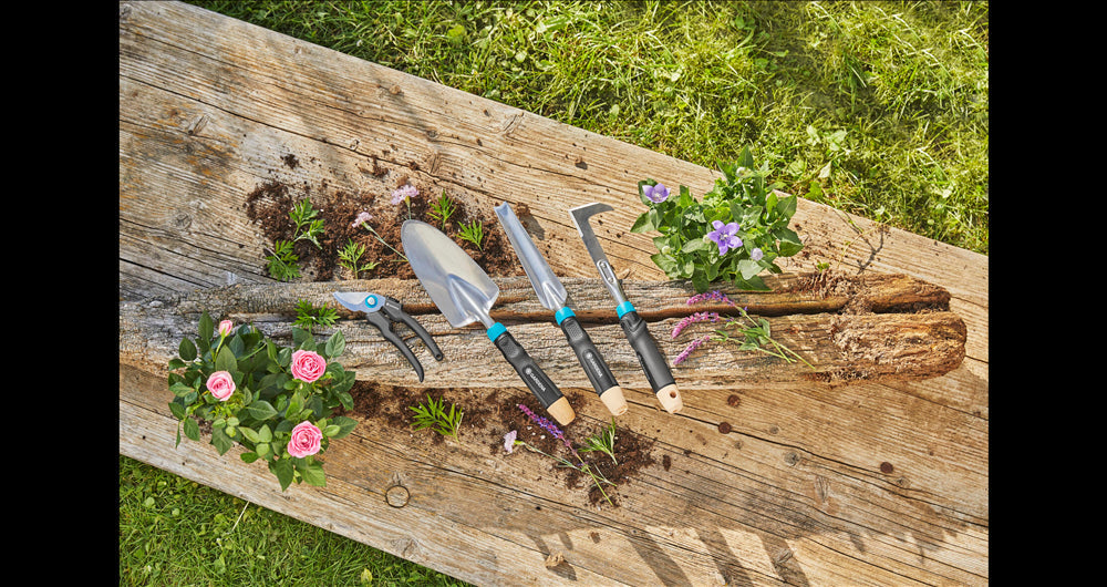 Gardena EcoLine Weeding Trowel Ergonomic Handle 25Year Warranty Sustainable Tool