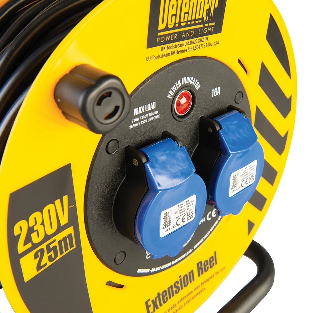 Defender 25m Industrial Cable Reel 230V 16A with Thermal Overload Protection