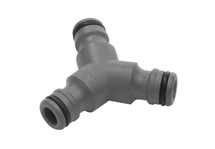 Gardena 3-Way Y Coupling for Garden Hoses Durable Frost-Resistant Connector