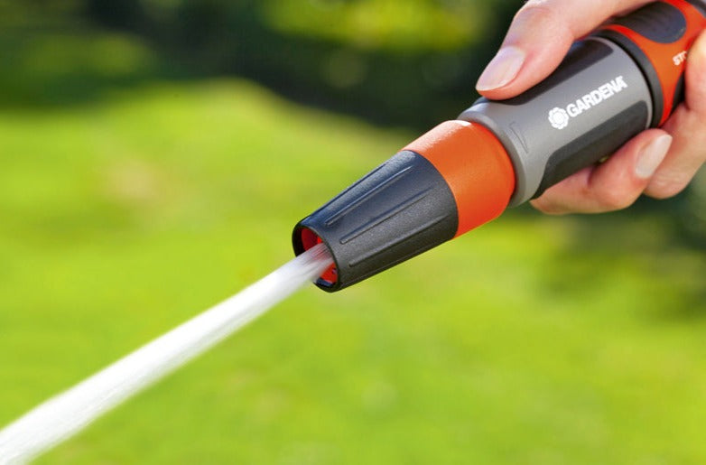 Gardena Cleaning Nozzle Adjustable Spray Pattern Soft Grip Ergonomic Design
