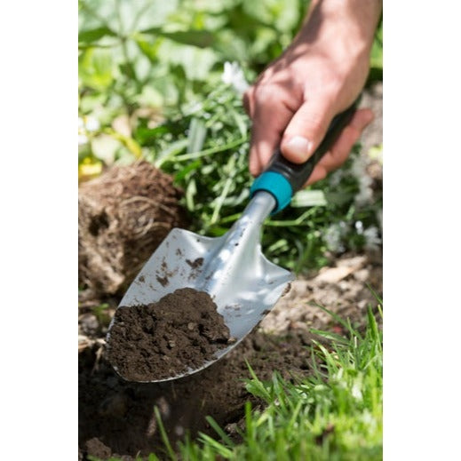 Gardena Comfort Hand Trowel Ergonomic Steel Tool for Planting and Transplanting