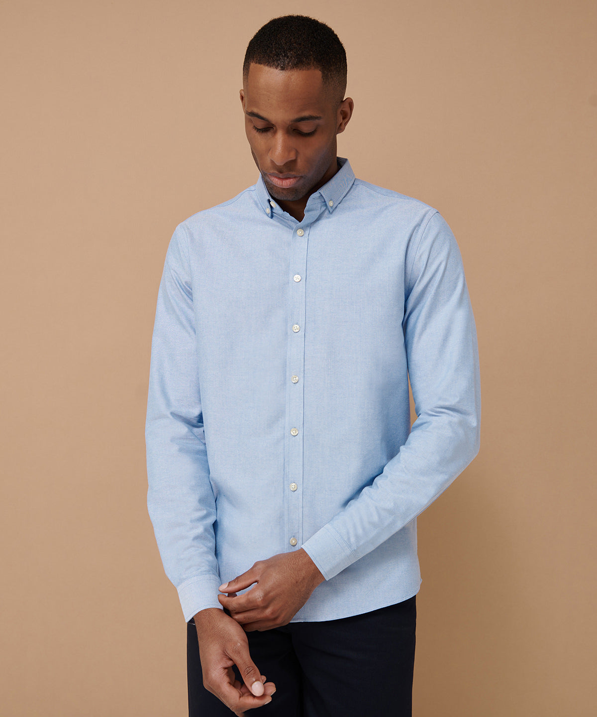 Henbury Modern Long Sleeve Oxford Shirt Wrinkle Resistant Tag Free Fit Options