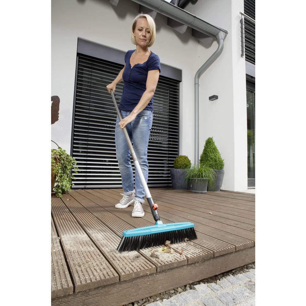 Gardena Combisystem Road Broom 45cm with Ash Wood Handle and Scraping Edge