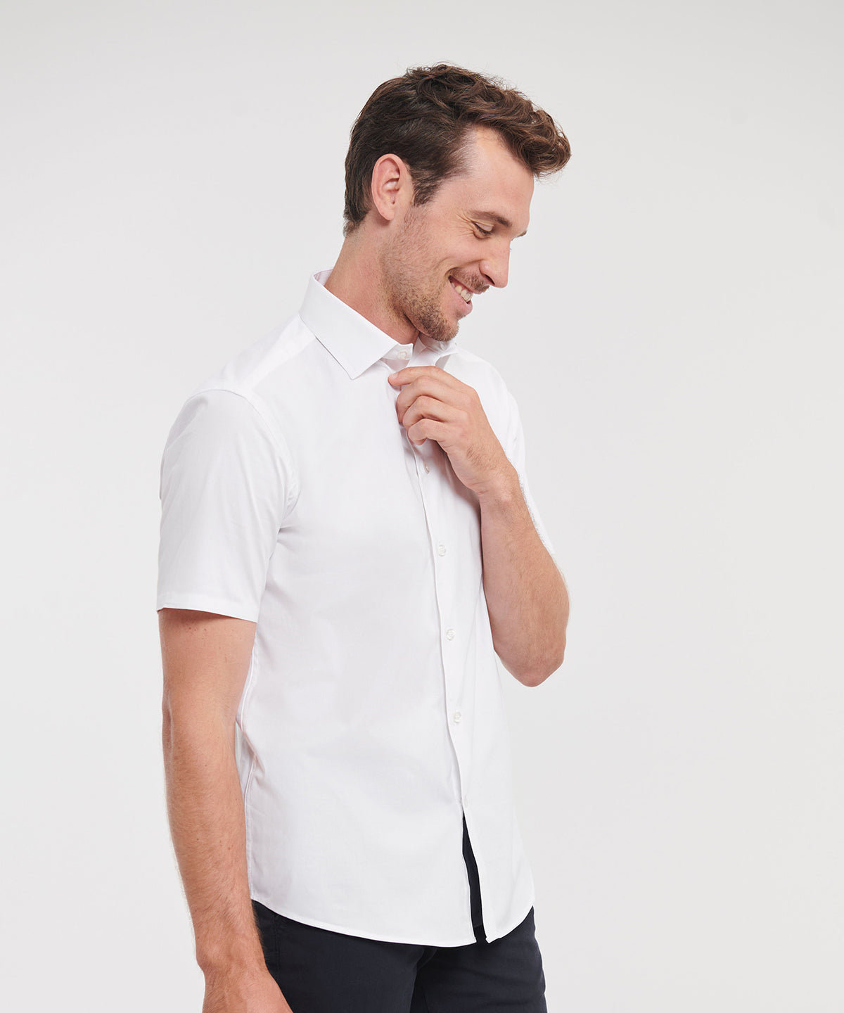 Russell Collection Fitted Short Sleeve Easycare Shirt Semi-Cutaway Collar