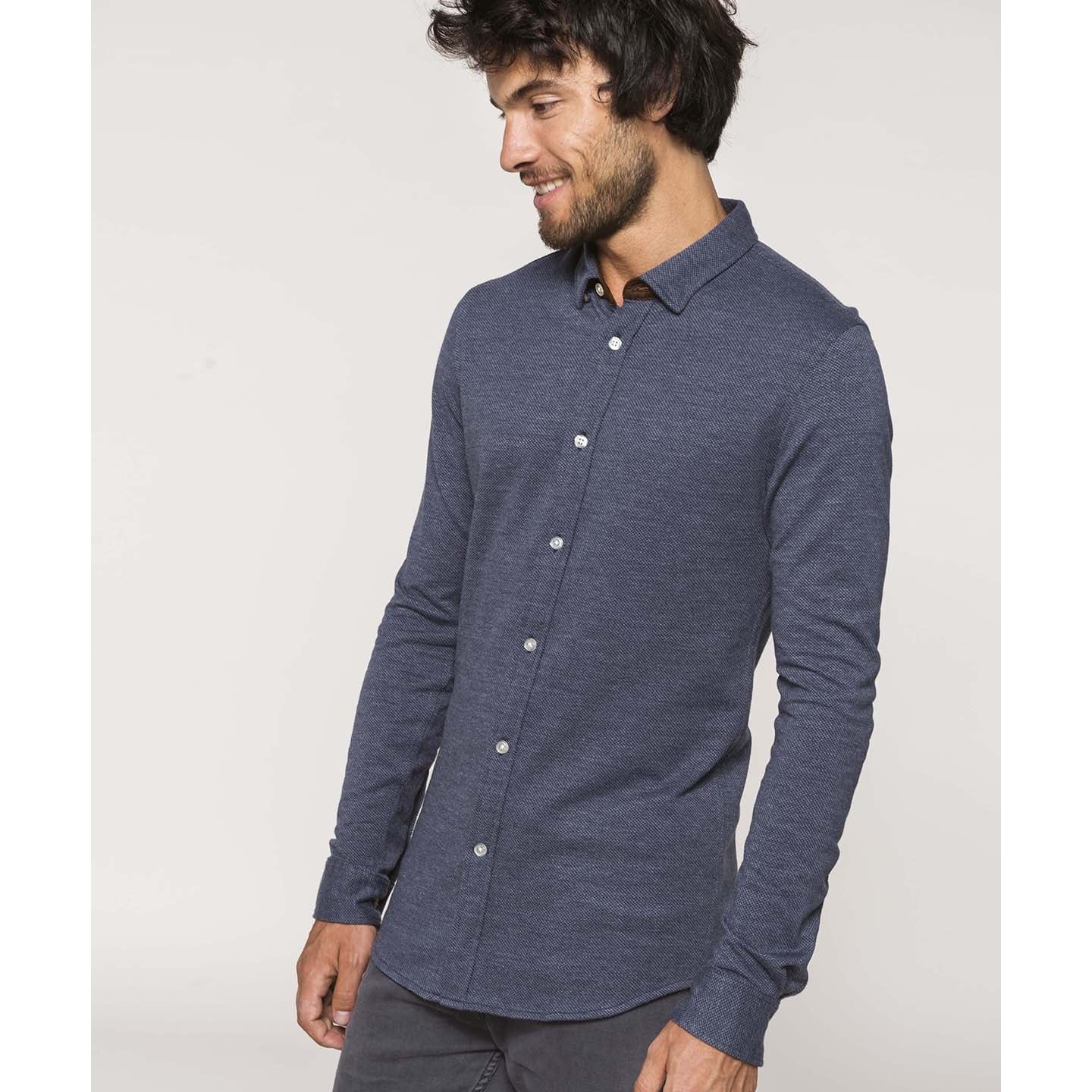 Kariban Long-Sleeved Jacquard Knit Shirt Soft Fabric Modern Adjustable Cuffs