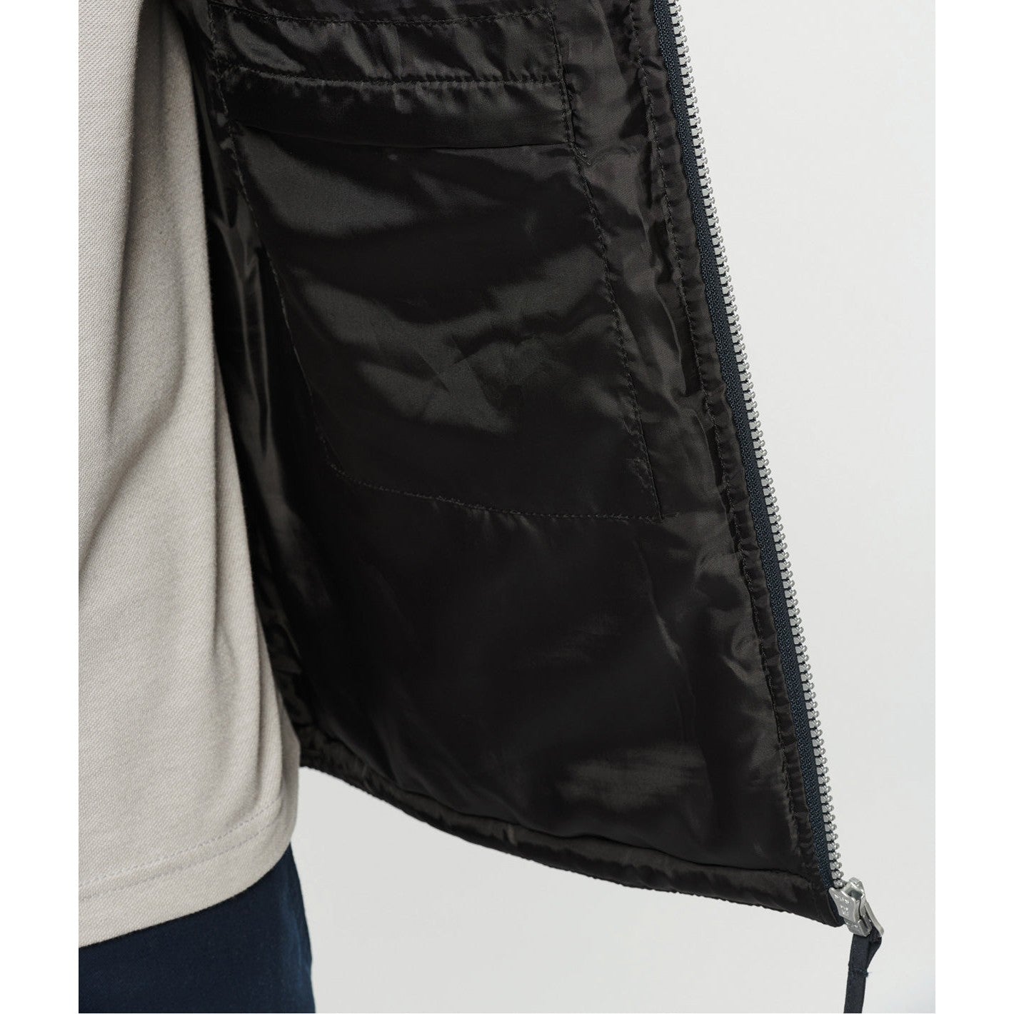 Kariban Quilted Bodywarmer with Pockets and Headphone Access - Outdoor Wear