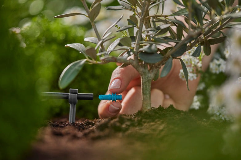 Gardena Endline Drip Head 2 l/h for Efficient Plant Watering Micro-Drip System