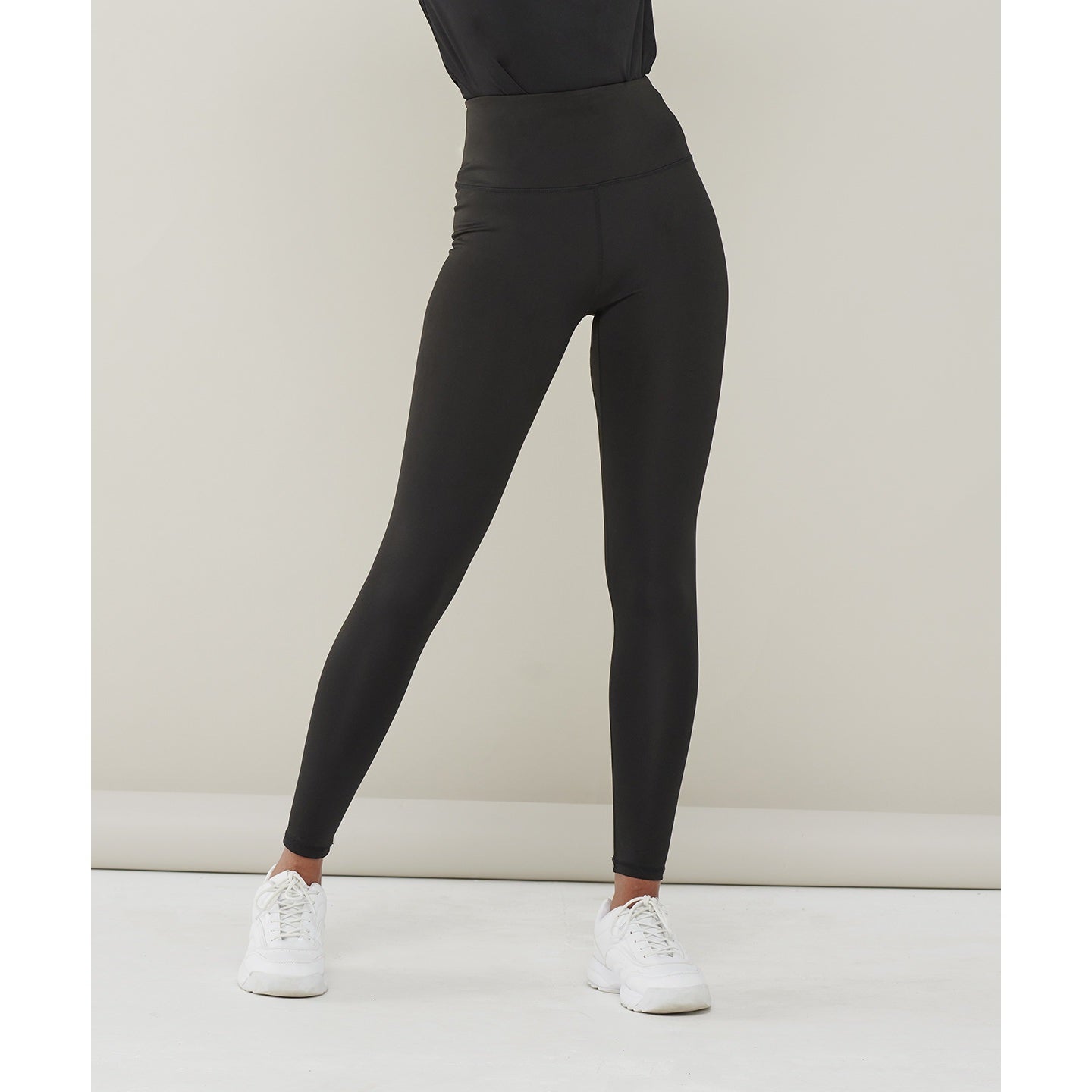 Finden & Hales Women's High-Waisted Team Leggings with Rear Pocket